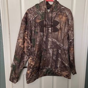 UA real tree camp hoodie NWOT